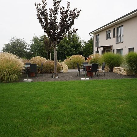 אינגלהיים אם ריין Wohnung 1 Im Kirschbluetenhof מראה חיצוני תמונה