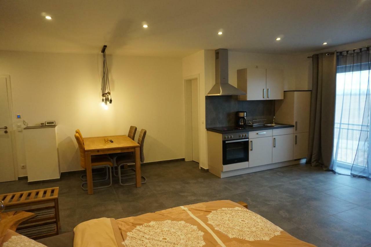 אינגלהיים אם ריין Wohnung 1 Im Kirschbluetenhof מראה חיצוני תמונה
